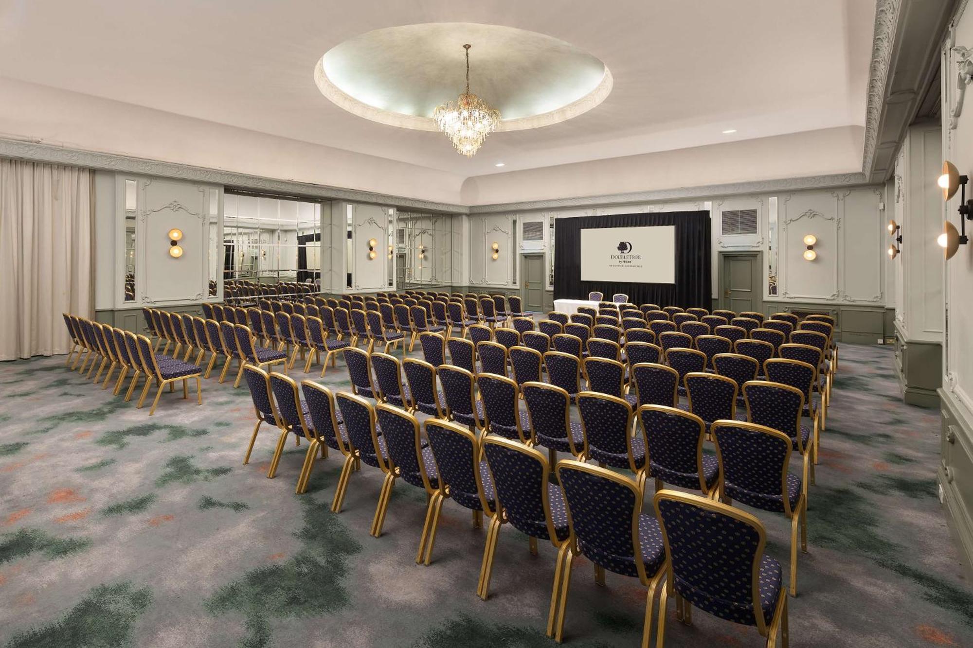 Doubletree By Hilton Brighton Metropole Otel Dış mekan fotoğraf